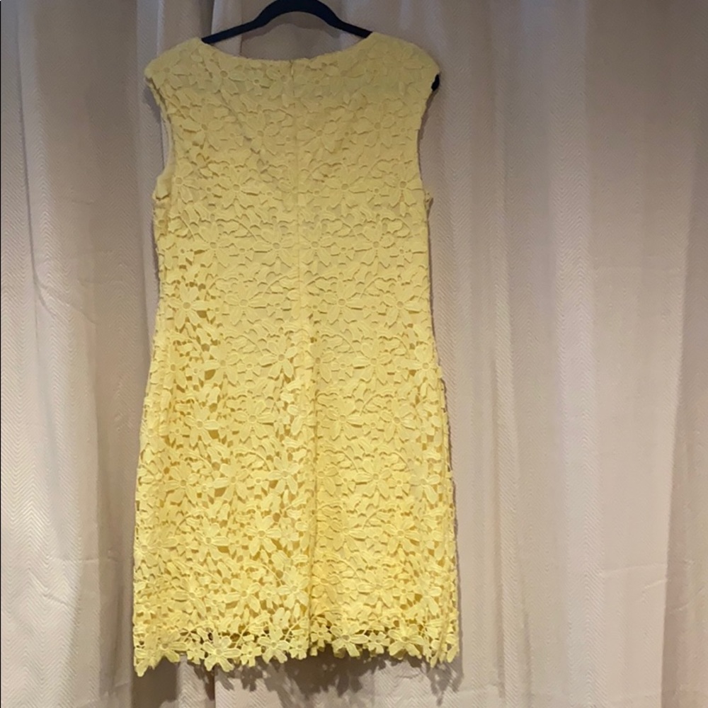 Lauren Lace Yellow Dress - Picture 3 of 4